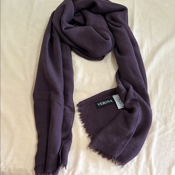 Versona Purple Scarf - Picture 1 of 3